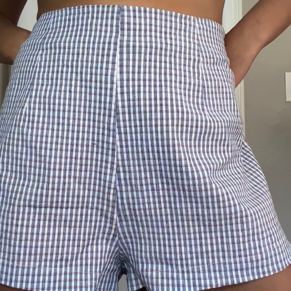 Urban Outfitters Ultra High Waisted Plaid Back Zipper Pocketless Short Shorts - Picture 4 of 5